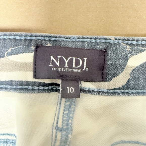 NYDJ Ami Skinny Camo Womens Jeans Size 10‎ - Picture 2 of 9